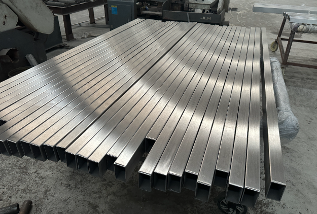 昌都不锈钢方管